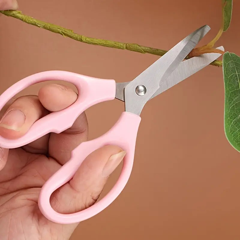 1 Piece of Stainless Steel Tailor Scissors for Crafts